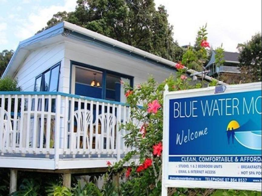 Blue Water Motel Tairua Exterior photo